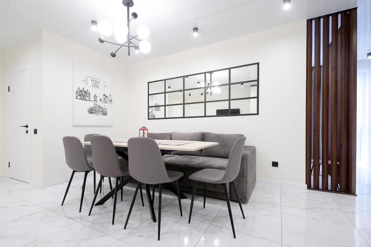 Luxury Nest Lviv Center Appartement Buitenkant foto