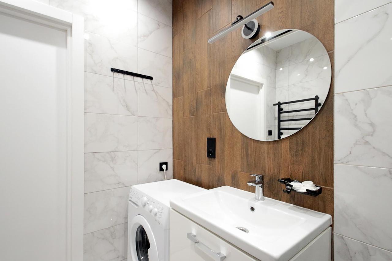 Luxury Nest Lviv Center Appartement Buitenkant foto