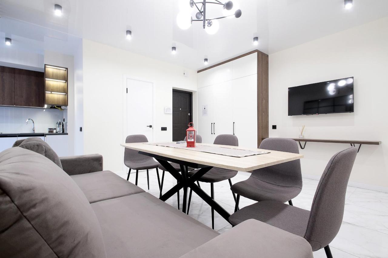 Luxury Nest Lviv Center Appartement Buitenkant foto