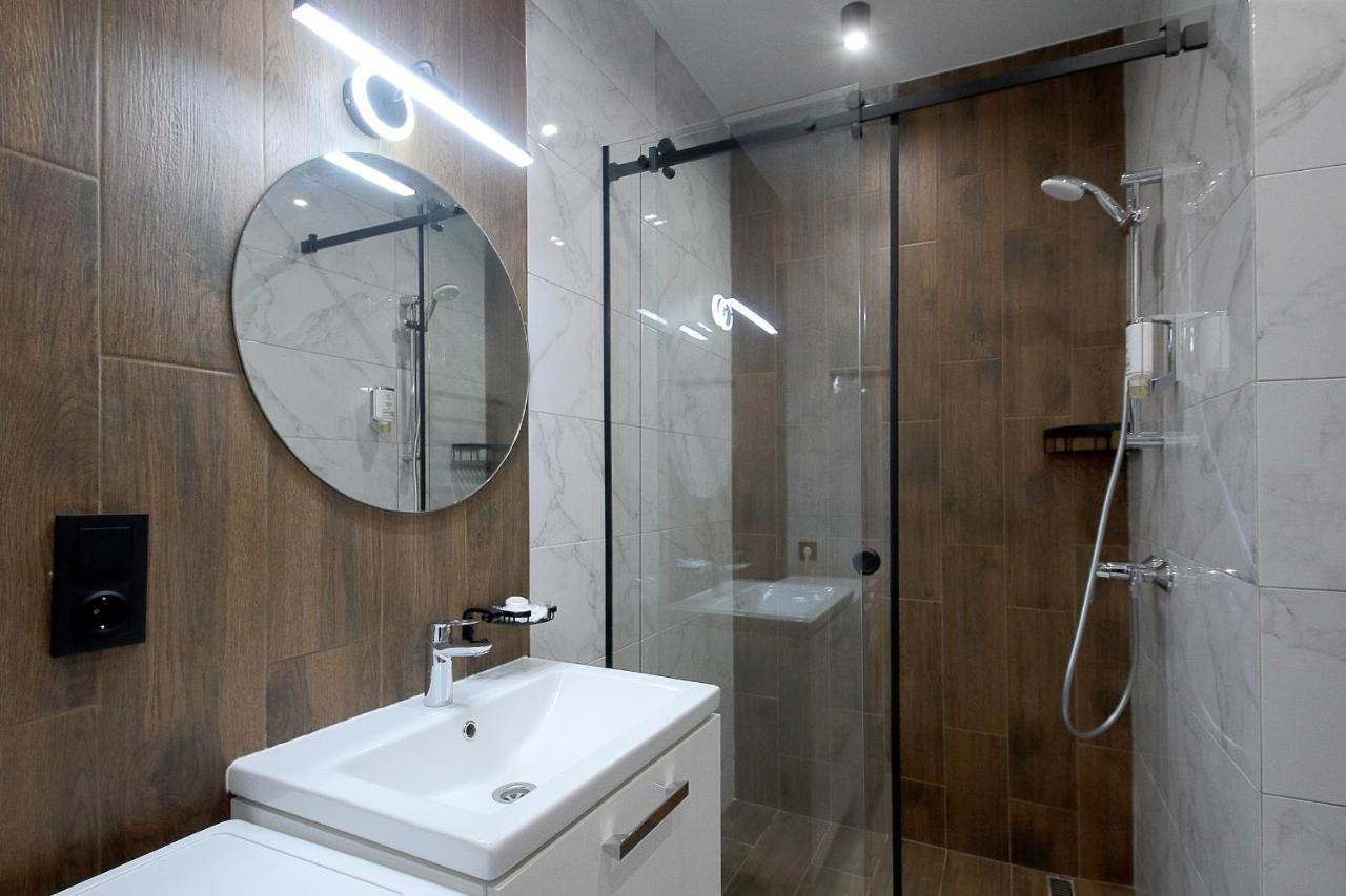 Luxury Nest Lviv Center Appartement Buitenkant foto