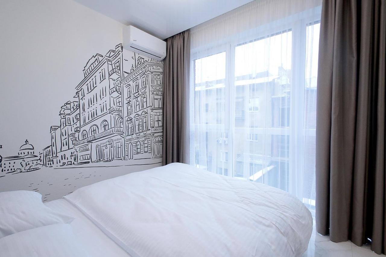 Luxury Nest Lviv Center Appartement Buitenkant foto